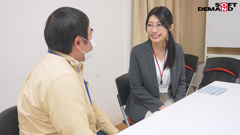 止まらない激ピスに連続絶頂 秘書 守屋よしの 画像2