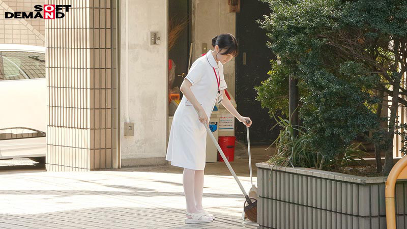 ご奉仕を学べ!5コスプレ接待(ヌキあり) 松永あかり 画像3