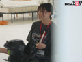 【特典版】SOD女子社員 制作部 中途1年目 岡島明来（24） 工口勉 初AV成果報告
