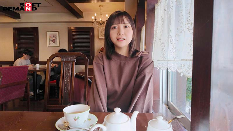 【父親公認 実家で初撮り】ピュアっ娘 竹内咲奈 18歳 画像1
