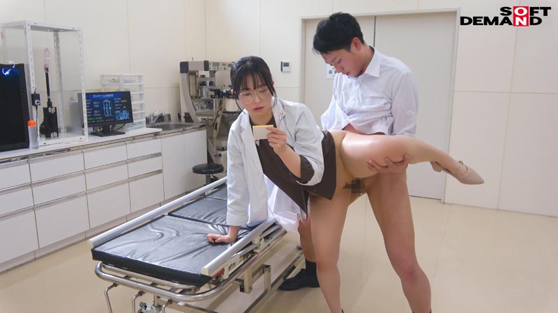 大手ゴム用品メーカー社員の業務グループセックスの記録 画像2
