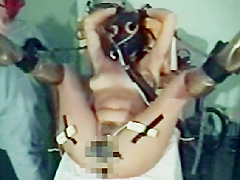 【エロ動画】拉致された生き人形8のSM凌辱エロ画像