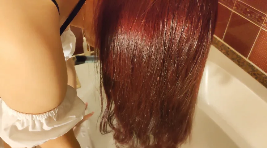 巻き髪ロングヘアキャバ嬢 オフモードシャンプー