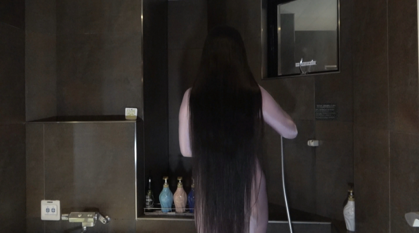 スーパーロングヘア女怪盗 全身ニーハイに絡みつき支配 画像1