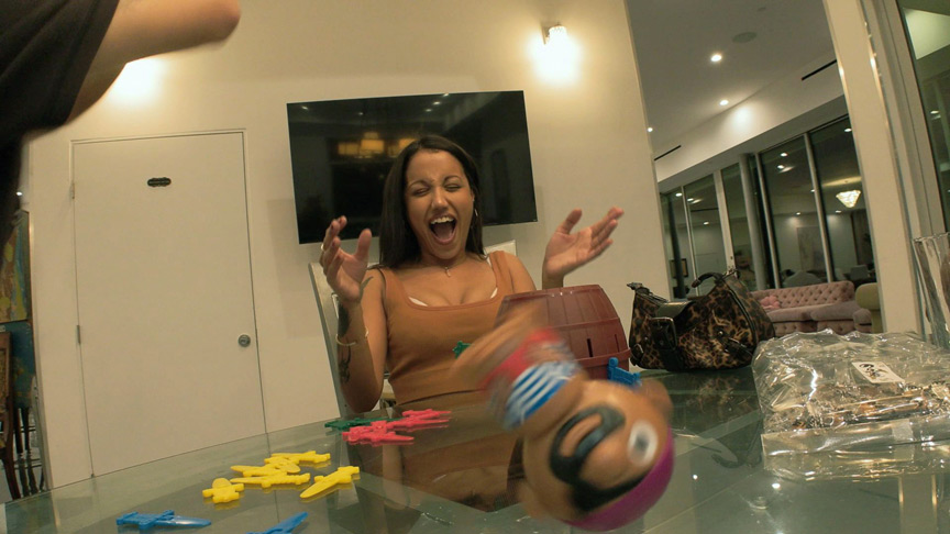 素人プカプカ Nina White 画像2