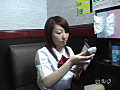 女子校生はじめてのビデオBOXでAV見ながら自画撮りおなに〜のサンプル画像6