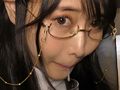 清純派巨乳シスターが豪快に顔面騎乗オシッコ!お掃除クンニはで尻穴に舌を突っ込まれて悶絶!
