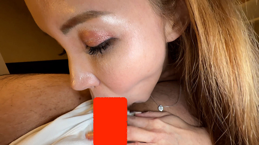 巨乳人妻のねっとりご奉仕濃厚フェラ「我慢できない！」 画像4