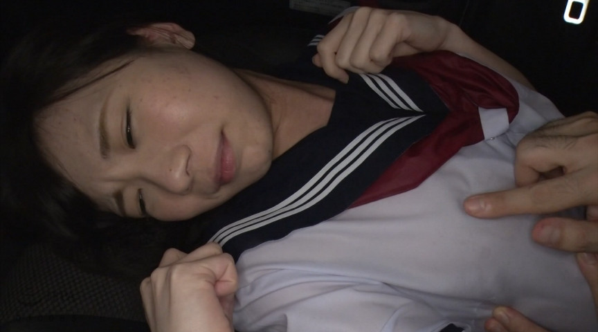 びしょ濡れ女●●生雨宿り 森川ひな 画像1