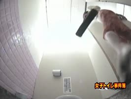 丸見え女子便所シリーズ作品: 丸見え女子便所6