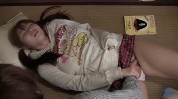 背徳の親子糞シリーズ作品: 背徳の親子糞2 「妹に好意を抱く兄。」