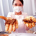 脱糞デンタルクリニック 愛沢玲香