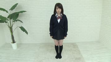 パンツを売ってマ●コを見せる女シリーズ作品: 内緒でパンツを売ってマ●コを見せる女 JK・倉科沙央莉