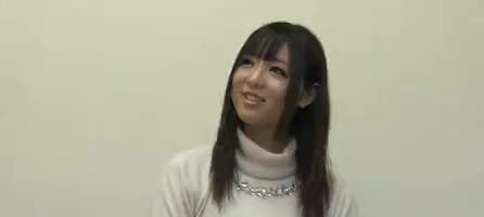 パンツを売ってマ●コを見せる女シリーズの作品サムネイル