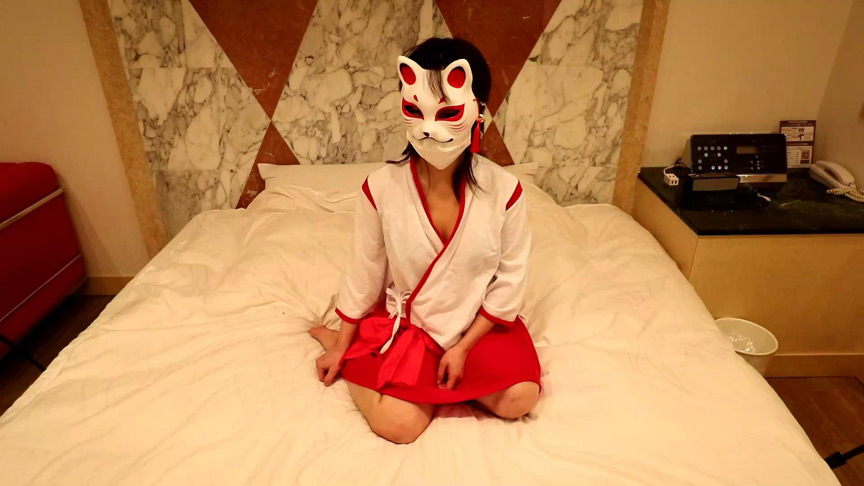 マスクガール NO4 巫女マスクでおみくじプレイ | フェチマニアのエロ動画【Data-Base】