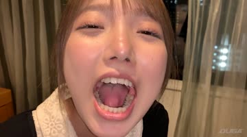 口内Queenシリーズ作品: 夏原唯の喉奥で感じて○○状態