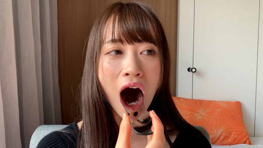 エロ動画7 | yacchiman-0039 桐山結羽の天然歯観察＆噛みつき強度チェック！