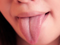 桃尻かのんの美味しい唾と舌の匂いを鼻で官能してみた 画像3