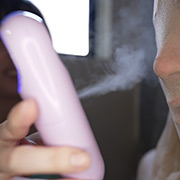 閲覧注意！谷田かりなの唾液を加湿器で噴霧してみた！