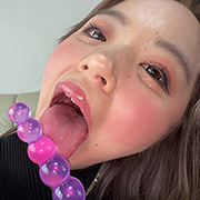 【個人撮影】菊池はる 初喉チンコ触り＆擬似フェラ体験