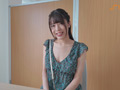 面接に来た下乳がエロいGカップ隠れ巨乳の保育士 サンプル画像1