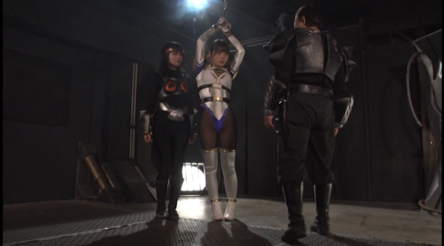 HEROINEアクションピンチ 忍び捜査官アイカ 4枚目