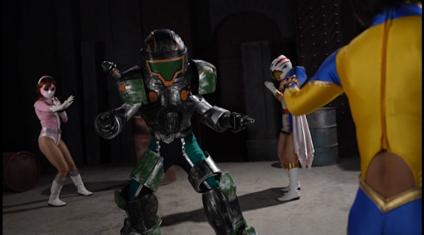 スーパーヒロイン大決戦 前編 3枚目