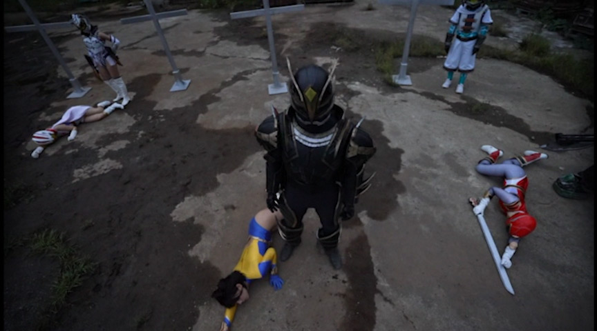 スーパーヒロイン大決戦 前編 10枚目